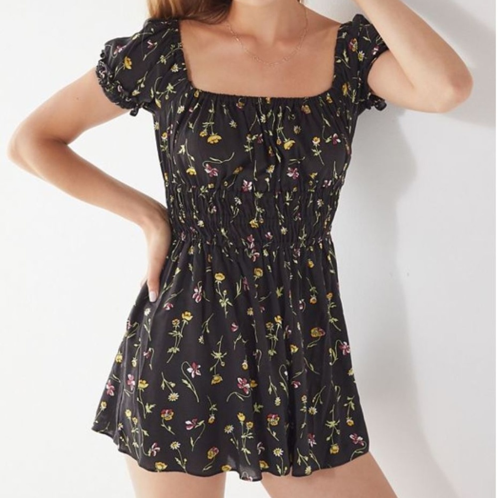 Urban Outfitters Sophia Floral Smocked Romper XS